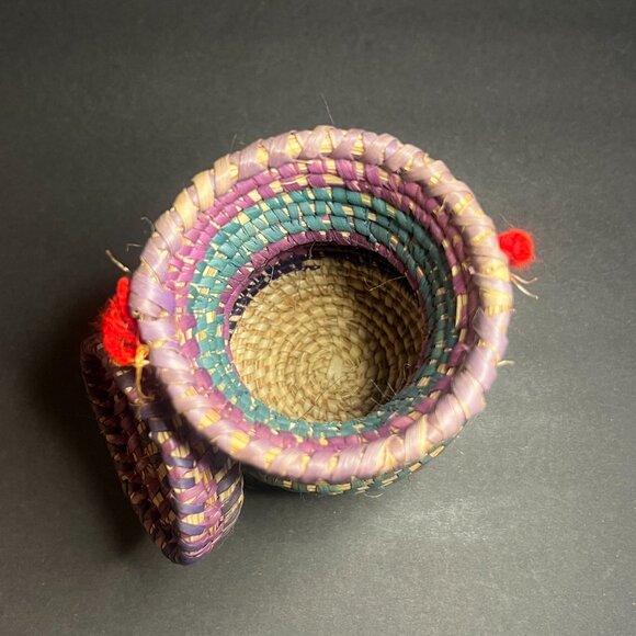 Hand-Woven Small Purple & Green Olla Basket Jar w/ Lid & Red Carrying Handle 5" - Picture 6 of 8